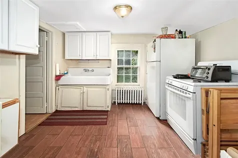 193 N Greeley Avenue Chappaqua NY 10514