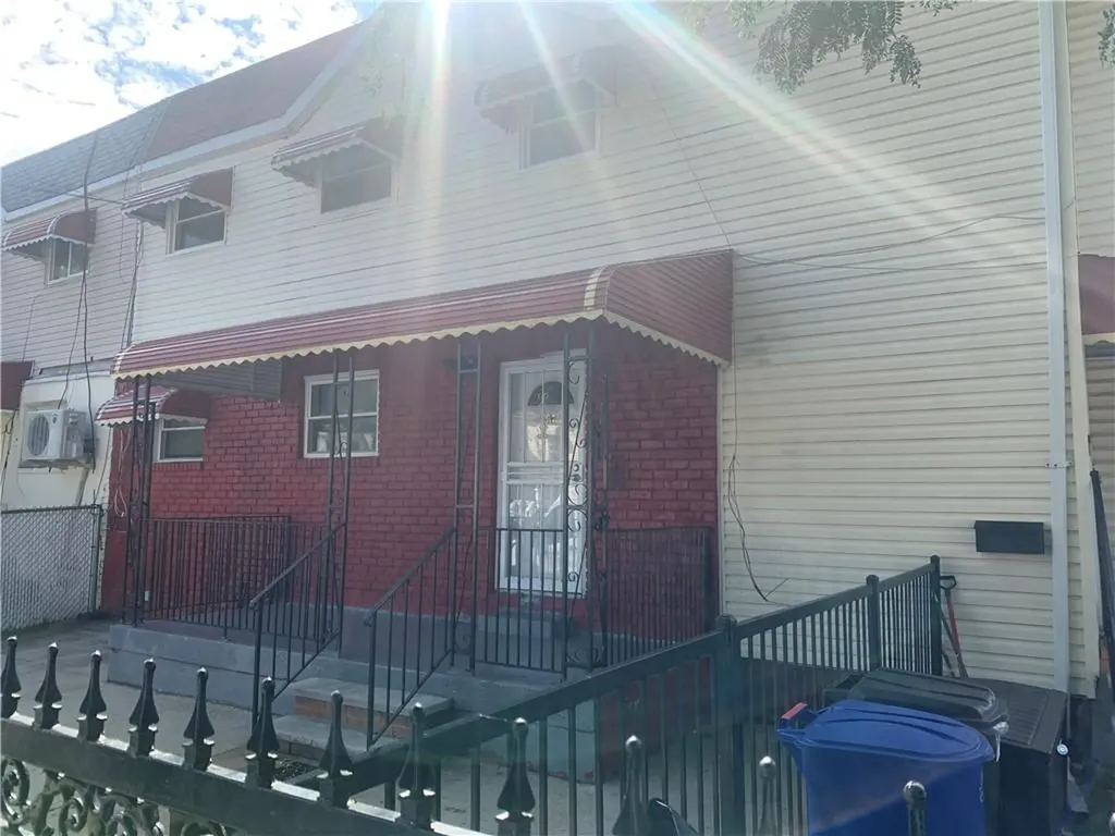 347 Taylor Avenue Bronx NY 10473