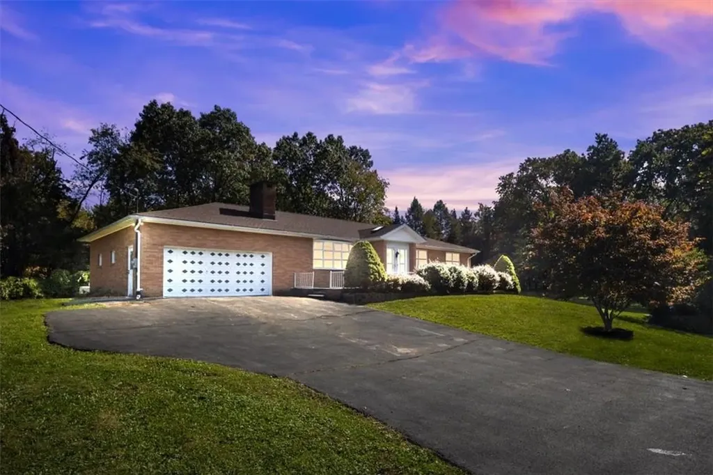 133 Hillcrest Drive Marlboro NY 12542