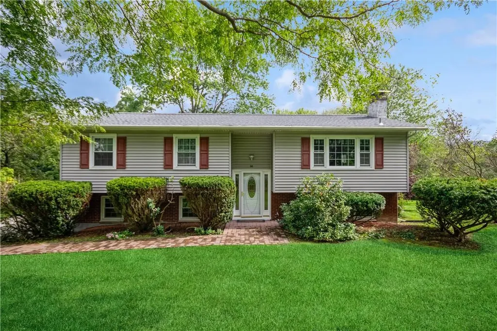 26 Salem Road Fishkill NY 12524