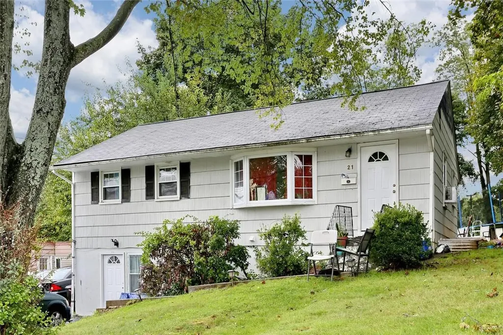 21 Capt Shankey Drive Garnerville NY 10923