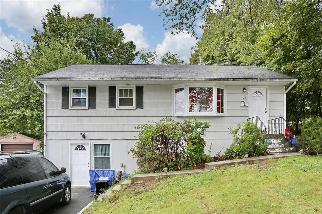 21 Capt Shankey Drive Garnerville NY 10923