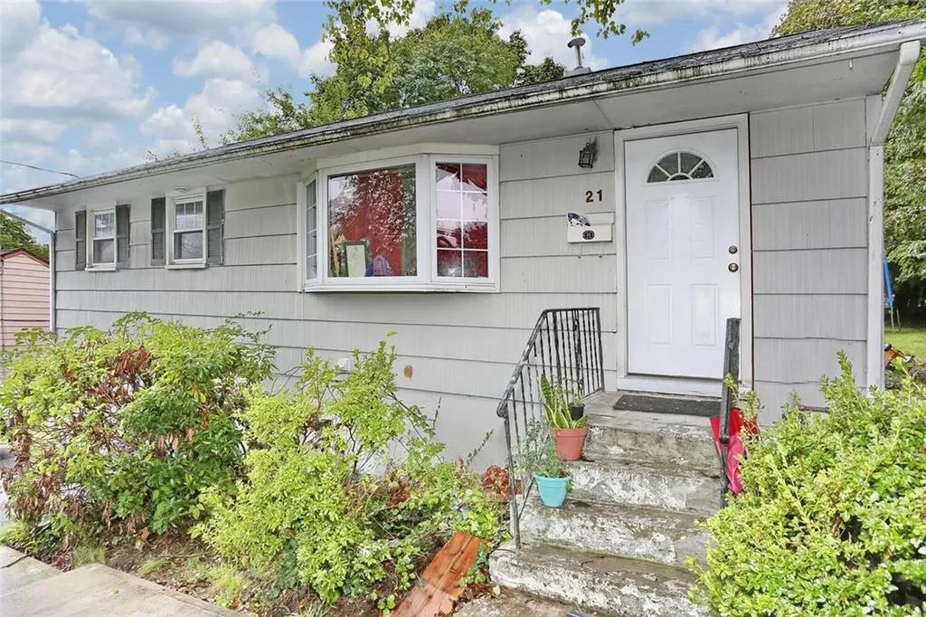 21 Capt Shankey Drive Garnerville NY 10923