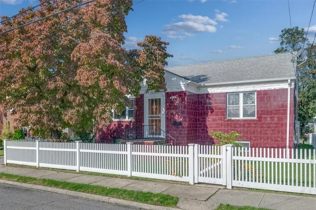 207 Second Avenue Pelham NY 10803