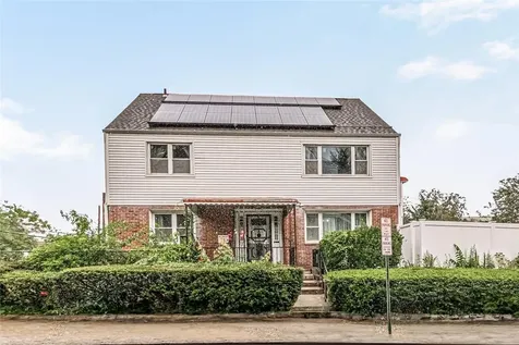 32 Bayley Avenue Yonkers NY 10705