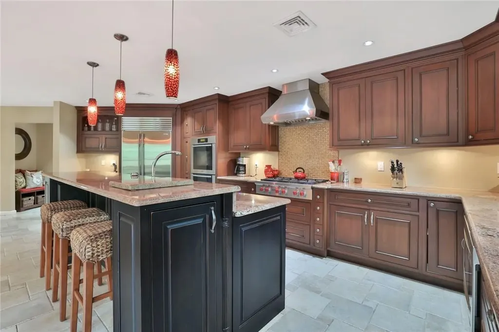 7 Hazelton Lane West Nyack NY 10994