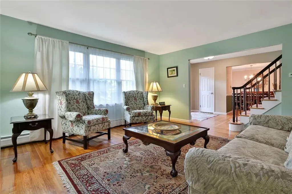 7 Hazelton Lane West Nyack NY 10994