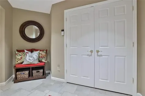 7 Hazelton Lane West Nyack NY 10994