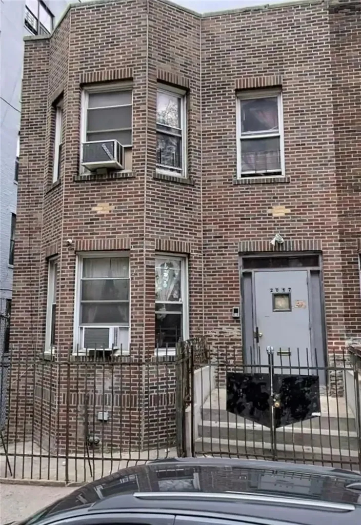 2017 Walton Avenue Bronx NY 10453