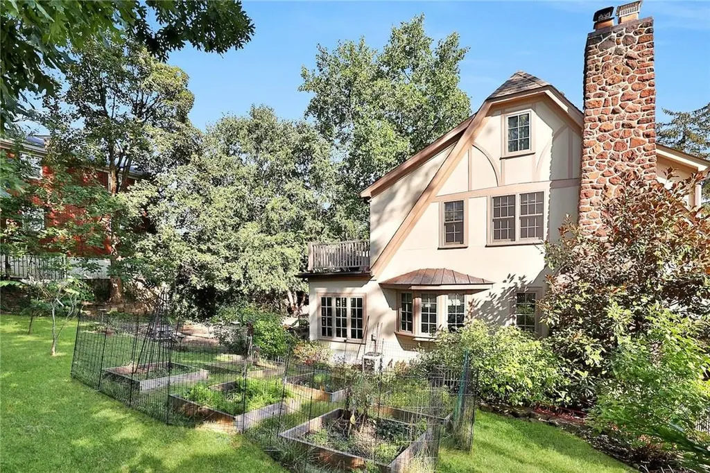 6 Sickles Avenue Nyack NY 10960