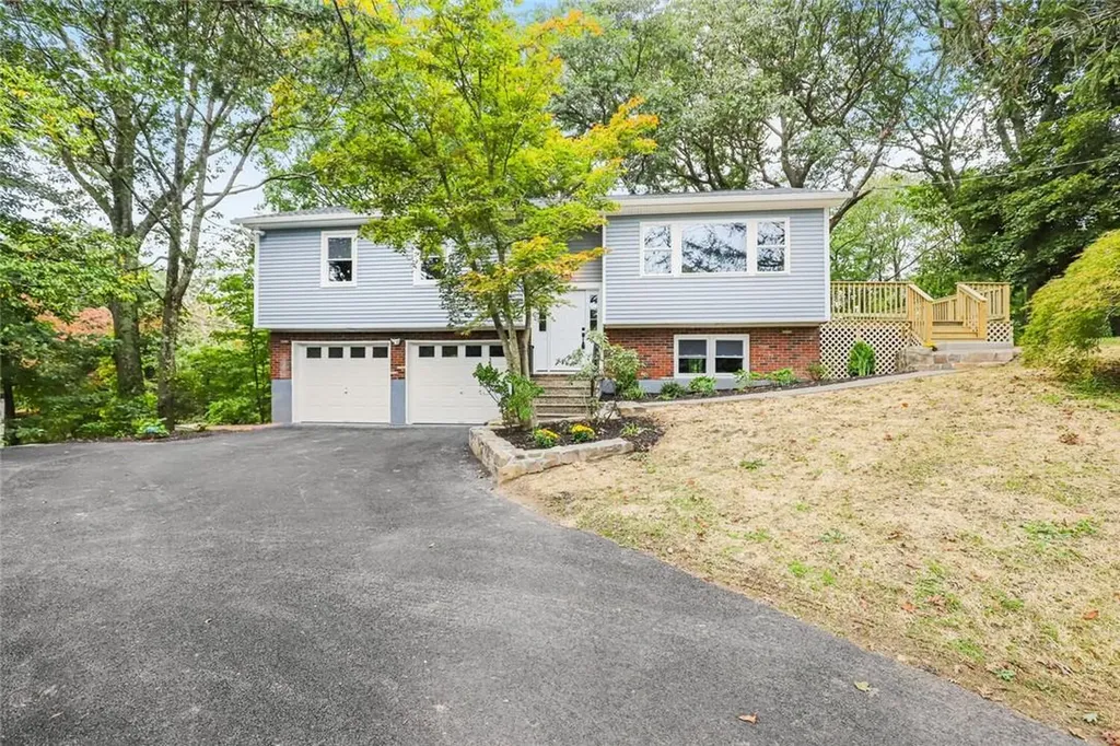 159 Teakettle Spout Road Mahopac NY 10541