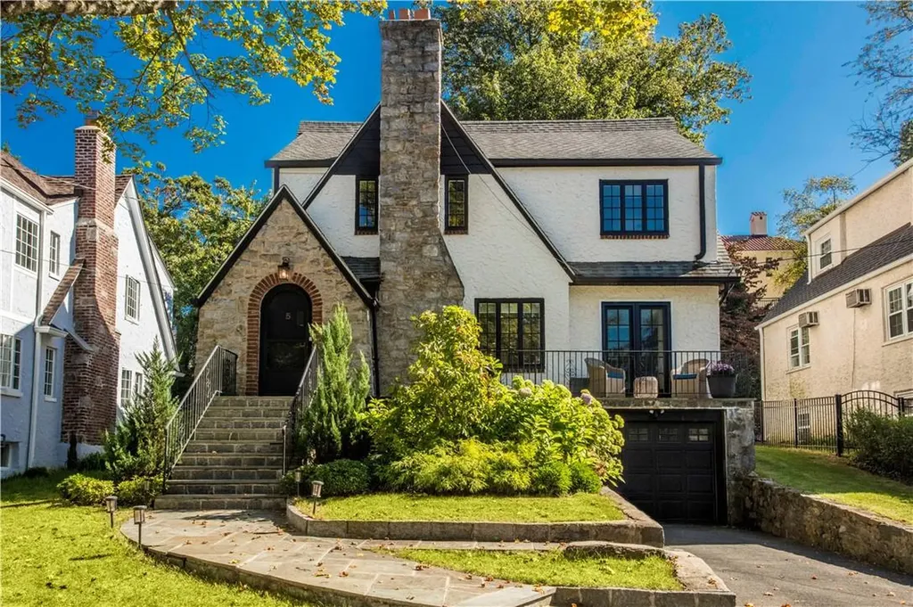 5 Virginia Place Larchmont NY 10538