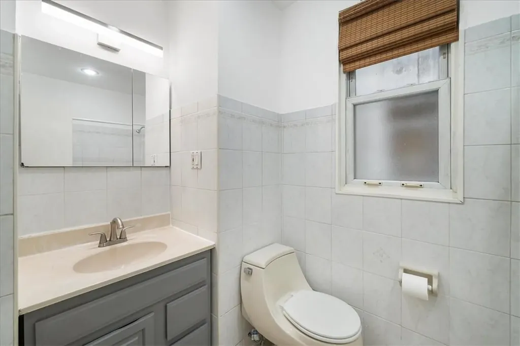 2224 Bruckner Boulevard Bronx NY 10473