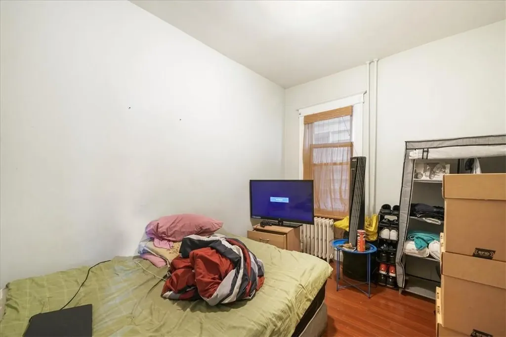 2224 Bruckner Boulevard Bronx NY 10473