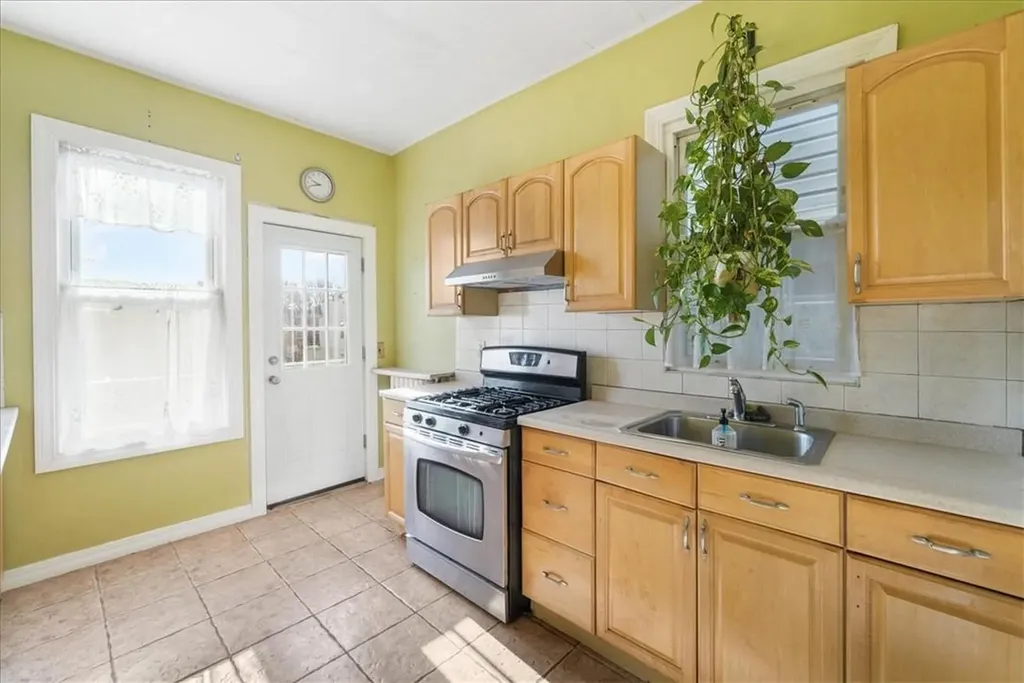 2224 Bruckner Boulevard Bronx NY 10473