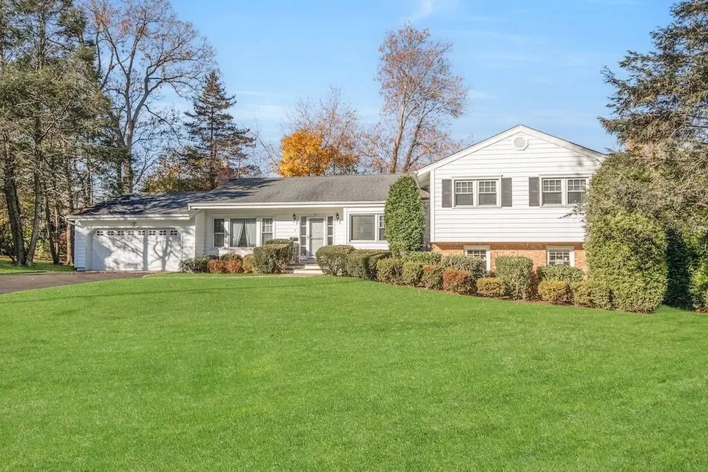 5 Clifton Lane White Plains NY 10605