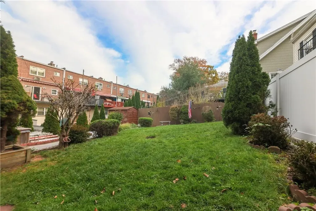 518 Logan Avenue Bronx NY 10465