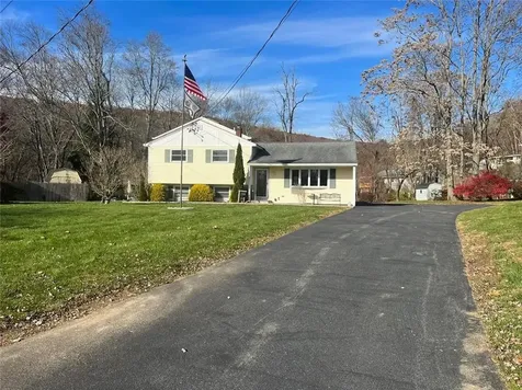 3811 Oriole Court Shrub Oak NY 10588