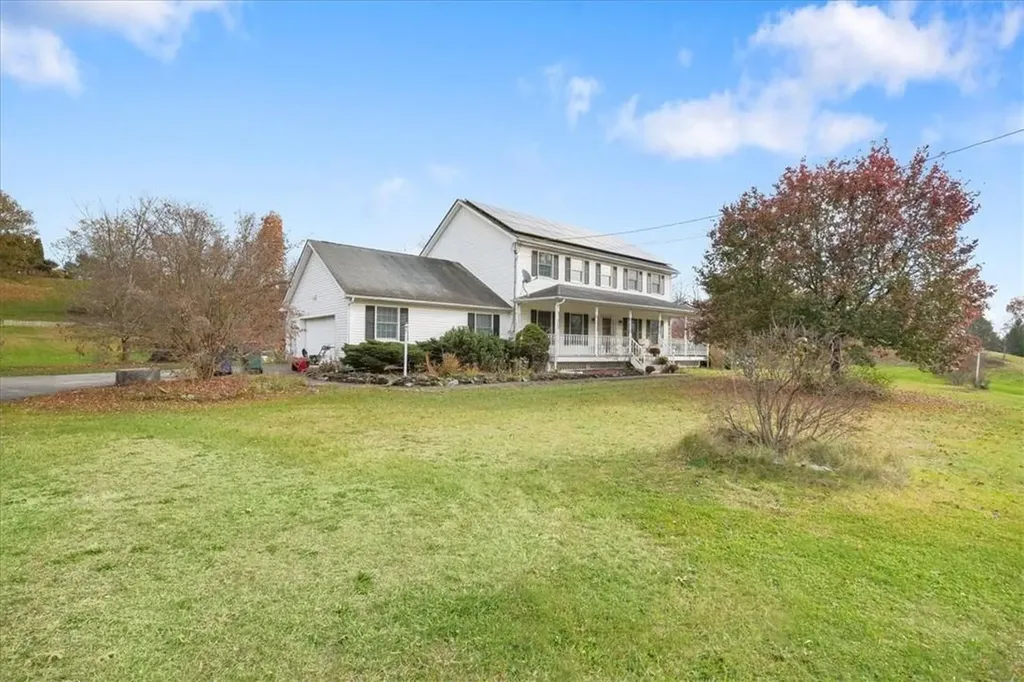20 Robyn Drive Marlboro NY 12542