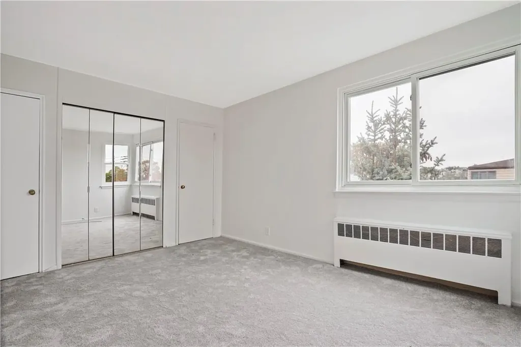 44 Troy Lane Yonkers NY 10701