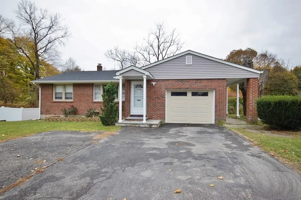 304 E Main Street Middletown NY 10940