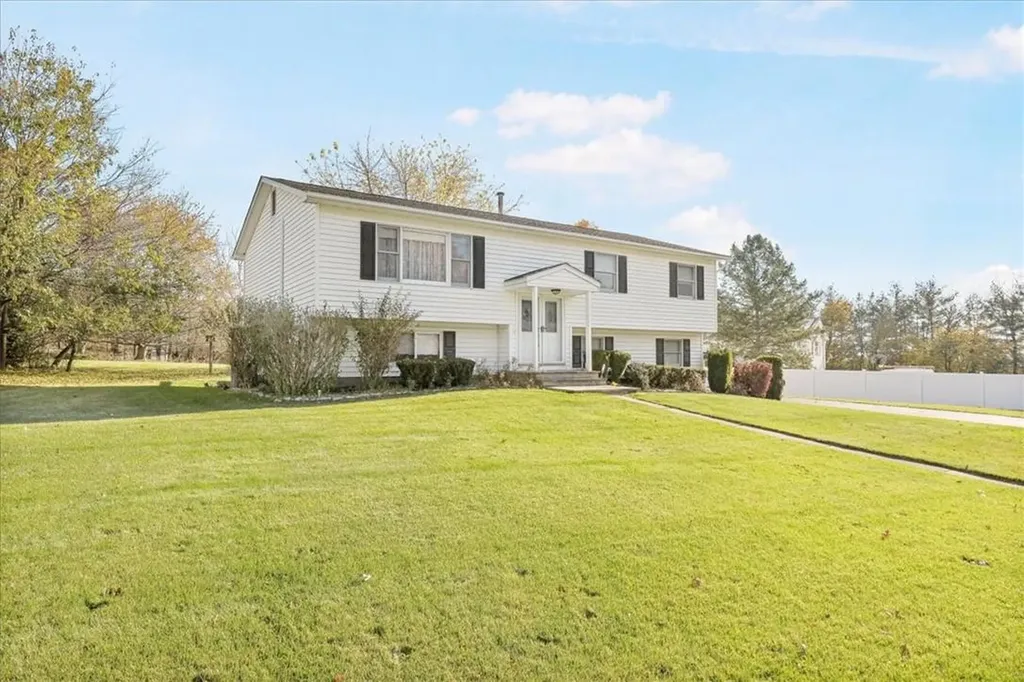 12 Acorn Avenue Middletown NY 10941
