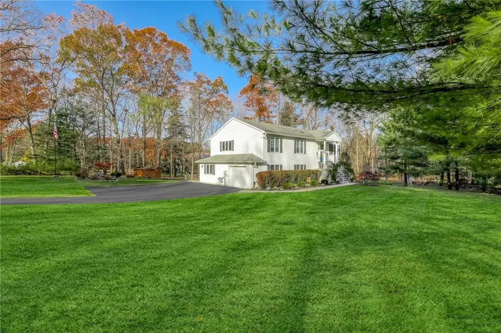 2 Finnegan Lane Suffern NY 10901