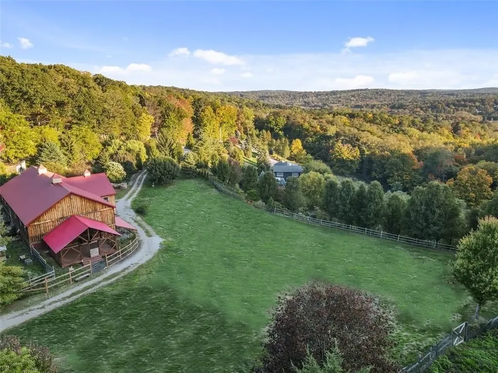 24 Posey Road Putnam Valley NY 10579