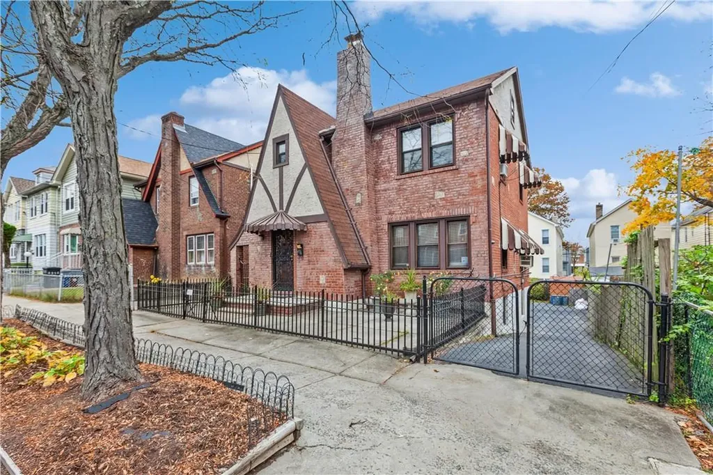 4316 Ely Avenue Bronx NY 10466