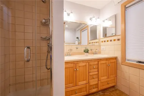 996 Barberry Road Yorktown Heights NY 10598