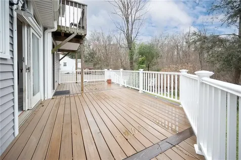 996 Barberry Road Yorktown Heights NY 10598