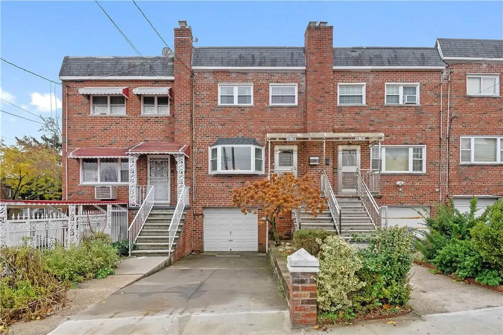 1618 Adee Avenue Bronx NY 10469