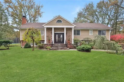 35 Eton Road Thornwood NY 10594