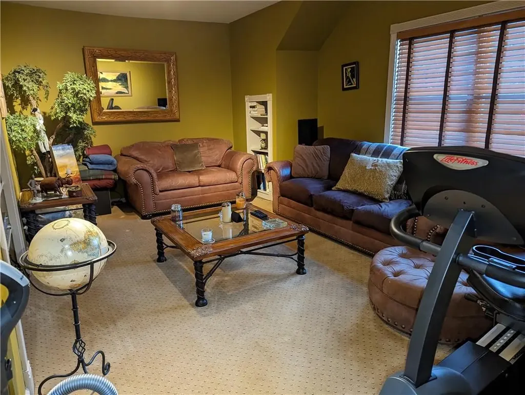 567 Route 303 Blauvelt NY 10913