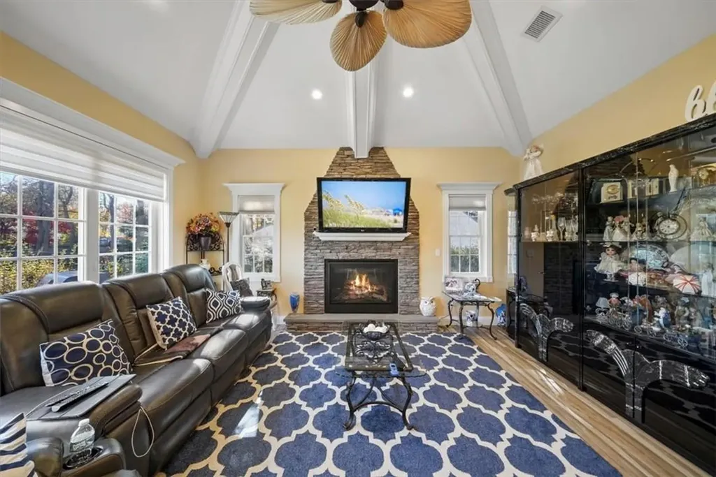 13 Spruce Lane West Nyack NY 10994