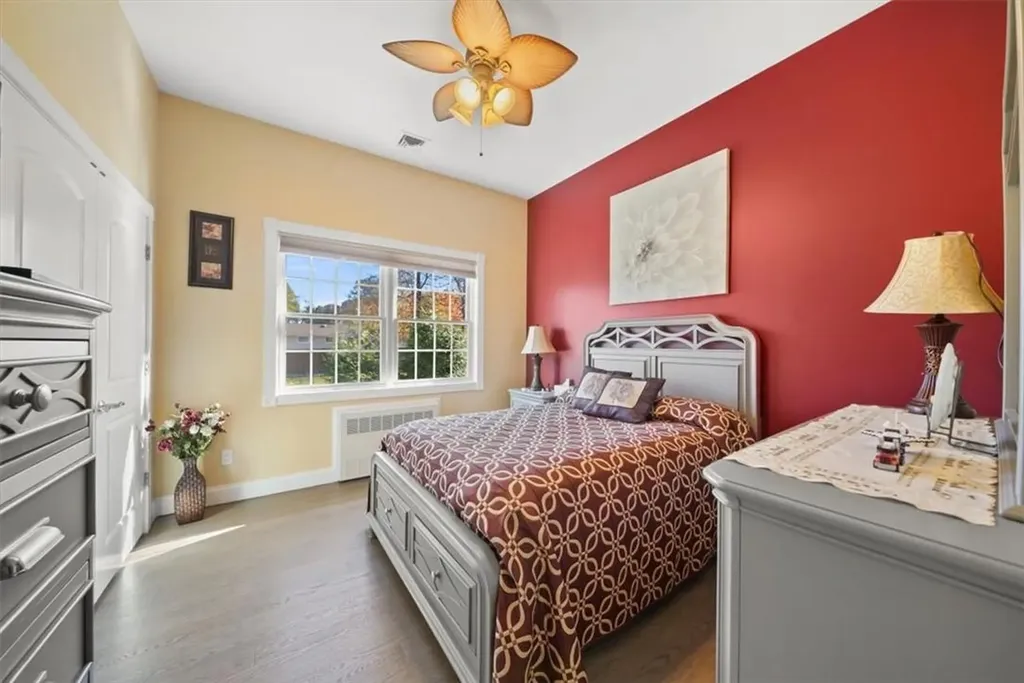13 Spruce Lane West Nyack NY 10994