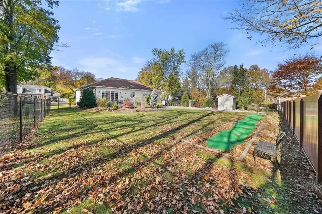 13 Spruce Lane West Nyack NY 10994
