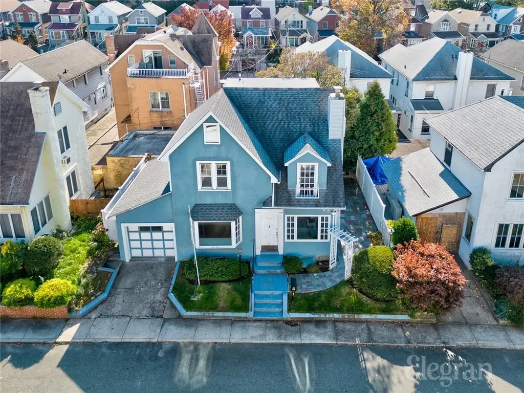 4 78th Street Brooklyn NY 11209