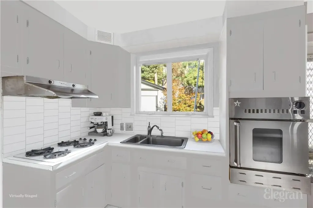 4 78th Street Brooklyn NY 11209