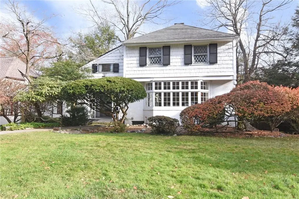 86 Hillside Terrace Irvington NY 10533