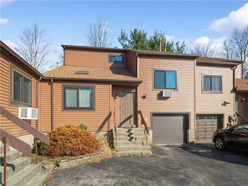 32 Walnut Court Fishkill NY 12524