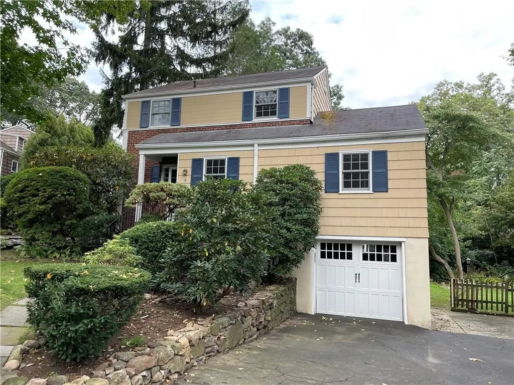 4 Cottage Circle Larchmont NY 10538
