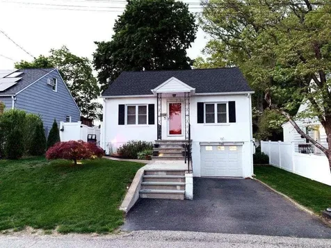 726 Shenandoah Avenue Peekskill NY 10566