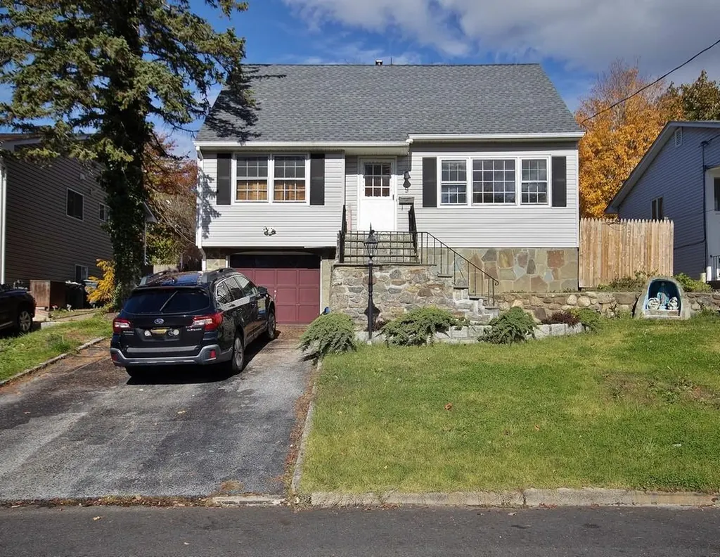 9 Fuller Road Ossining NY 10562