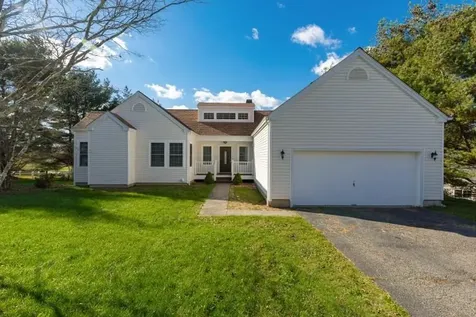 21 Underhill Road N Poughquag NY 12570