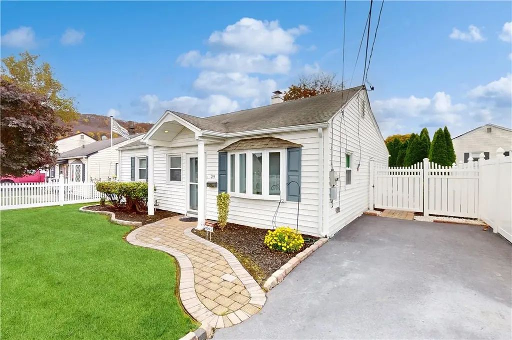 29 Rela Avenue Haverstraw NY 10927