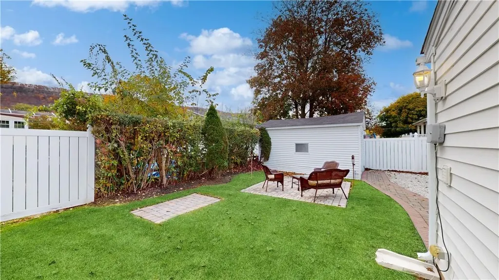 29 Rela Avenue Haverstraw NY 10927