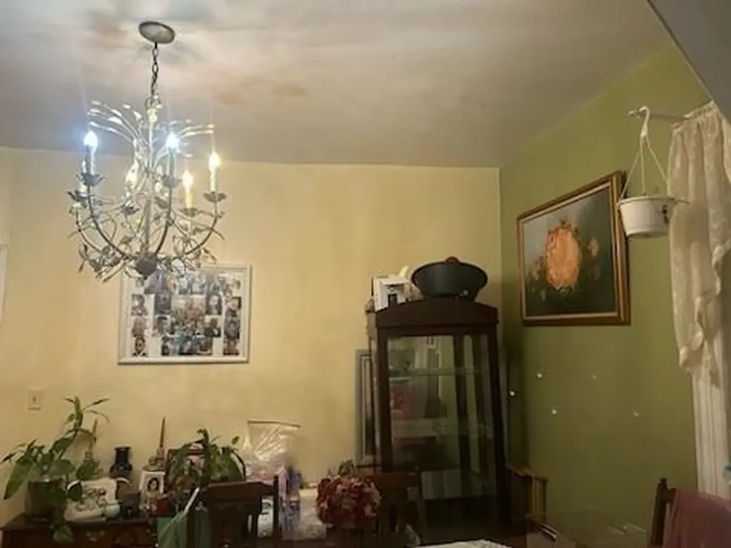 110 E 198th Street Bronx NY 10468