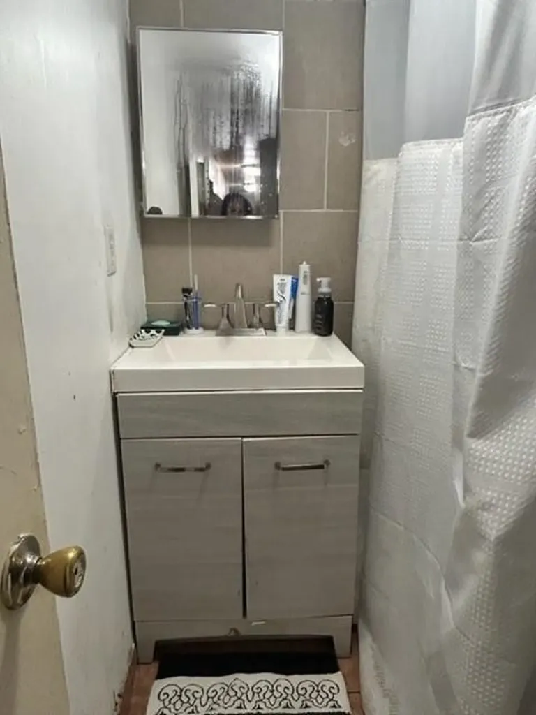110 E 198th Street Bronx NY 10468