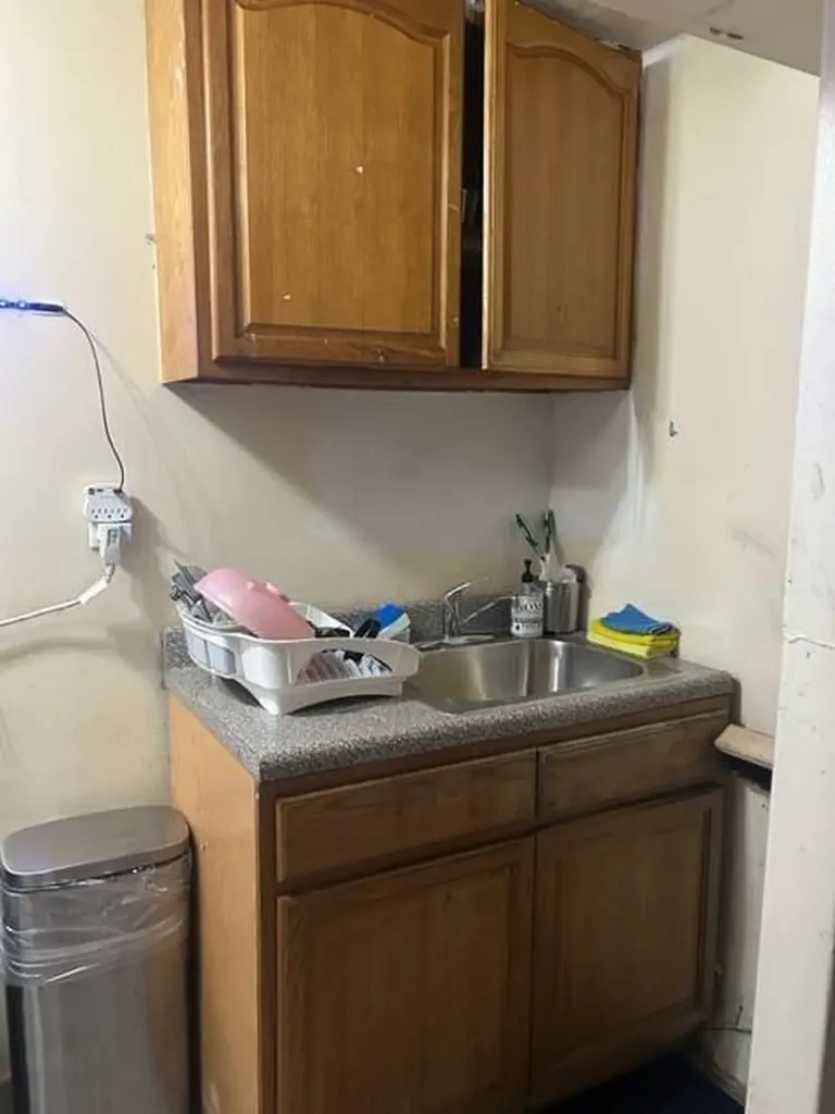 110 E 198th Street Bronx NY 10468